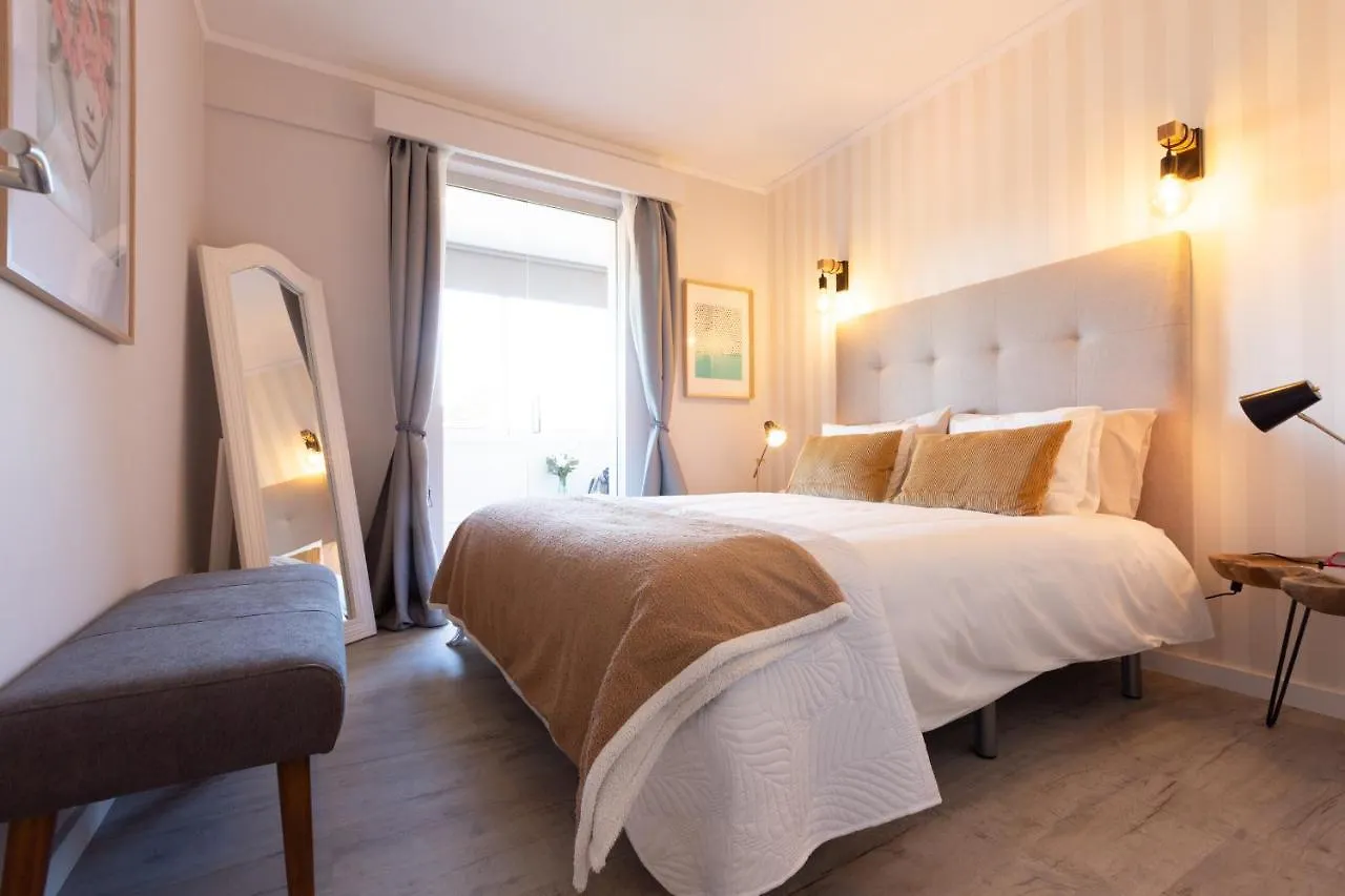 Beachome4U3 Carcavelos  Apartament