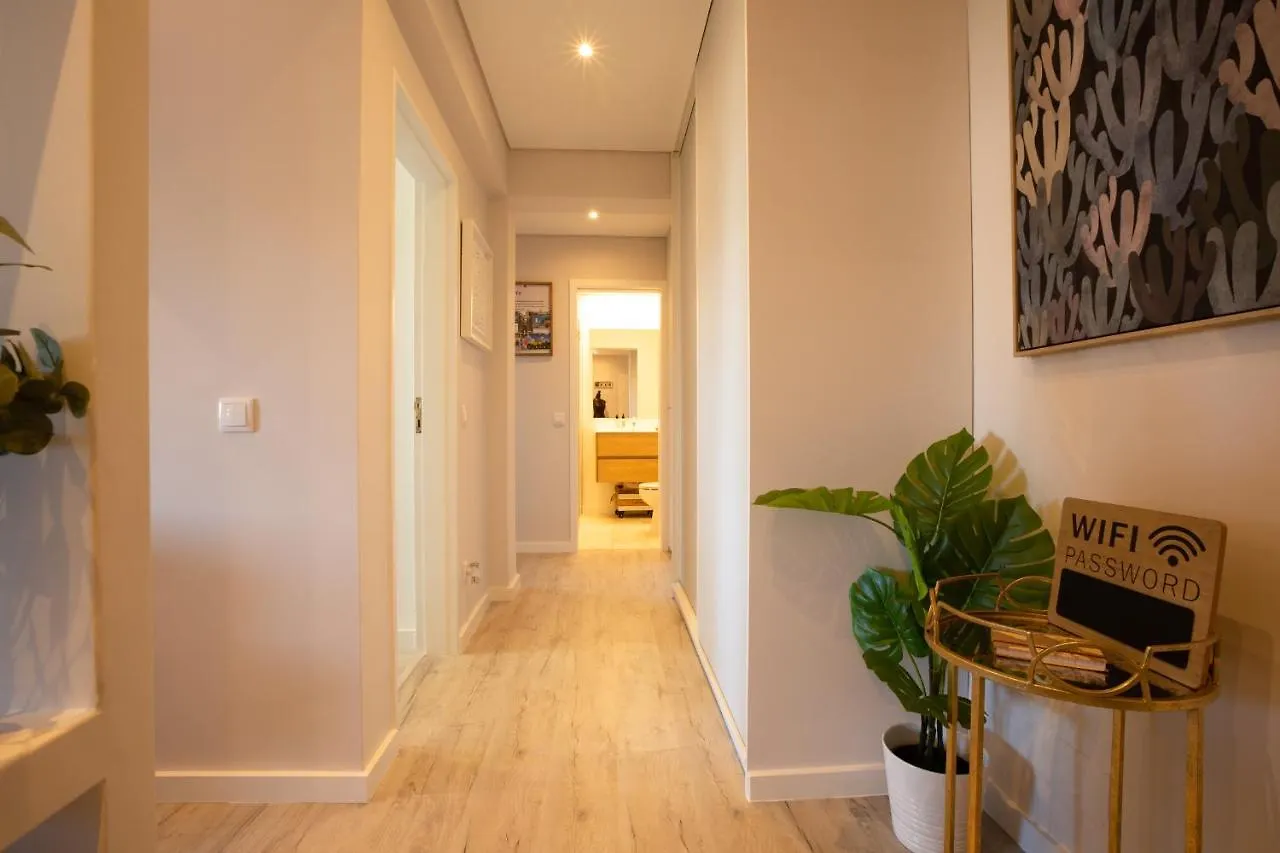 Beachome4U3 Carcavelos  0*, Carcavelos (Lisbon)